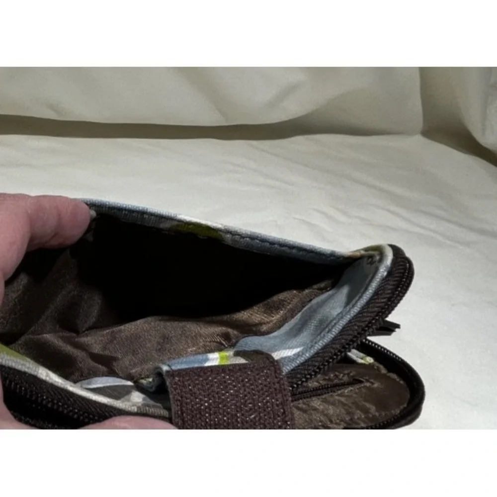 Thirty-One Wristlet Cool Zip Wallet Clutch With Card‎ Slots Inside Change